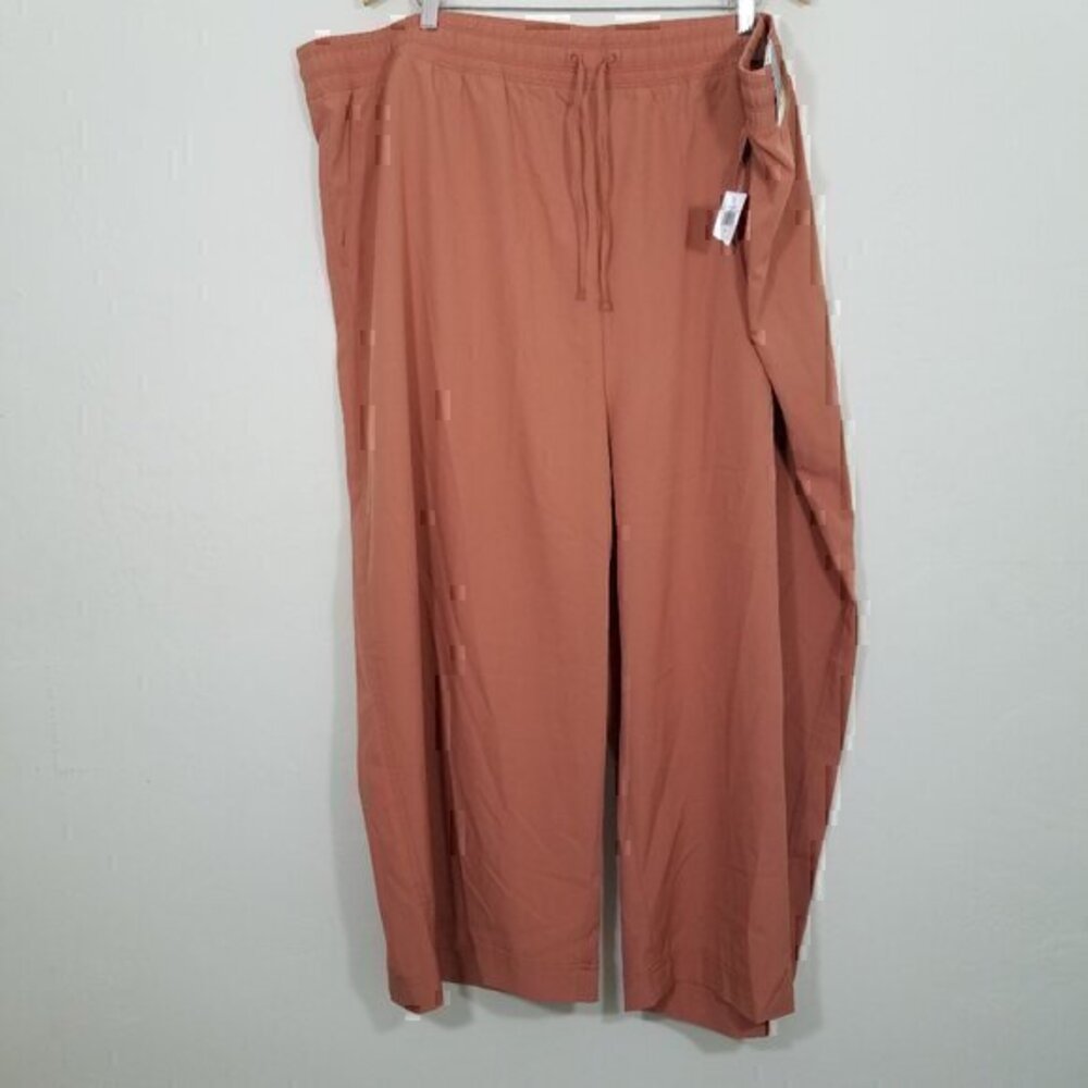 NWT Old Navy High Rise Wide Leg Stretch Athletic Pants Size 4X